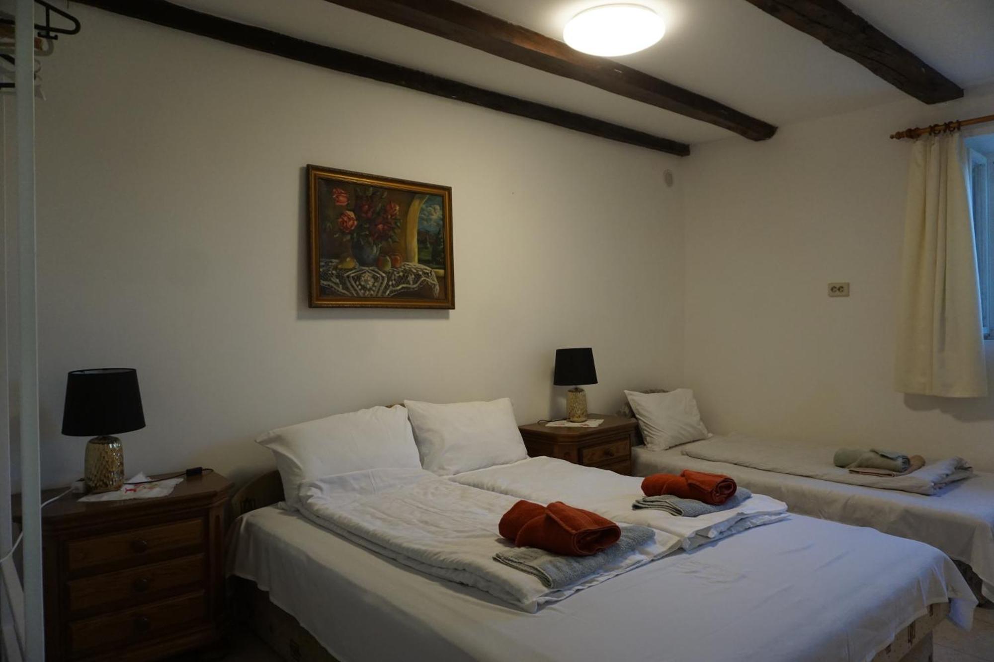 Joe Bacsi Rezidenciaja Apartment Kisharsany Bagian luar foto